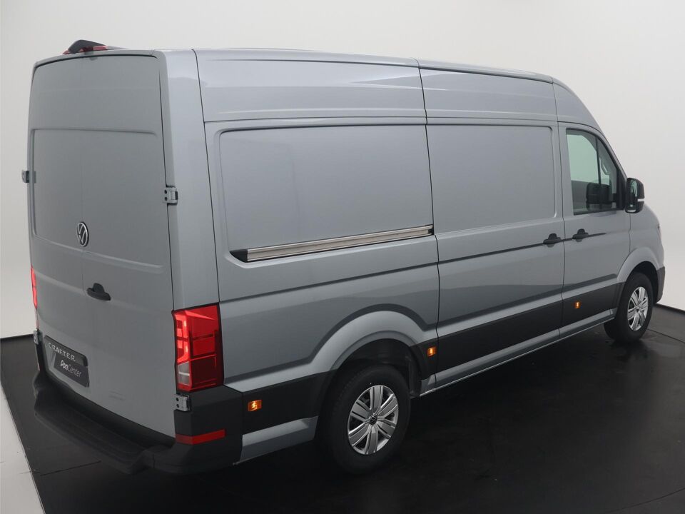 VW-Bedrijfswagens Crafter Highline L3H3 2.0 TDI 130 kW / 177 pk