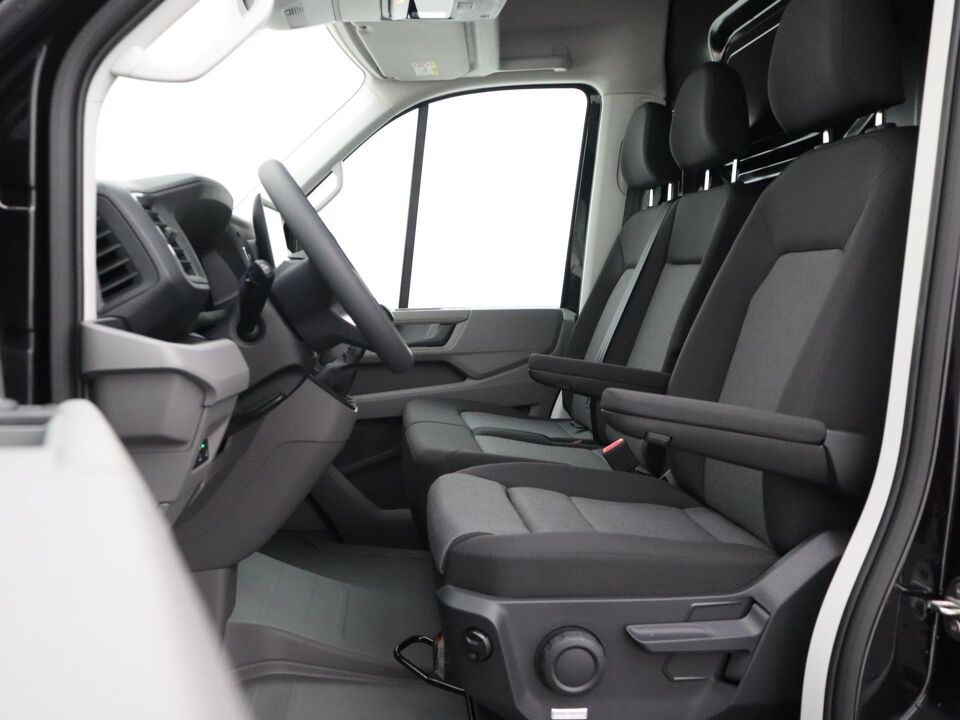 VW-Bedrijfswagens Crafter Highline L3 2.0 TDI 103 kW / 140 pk