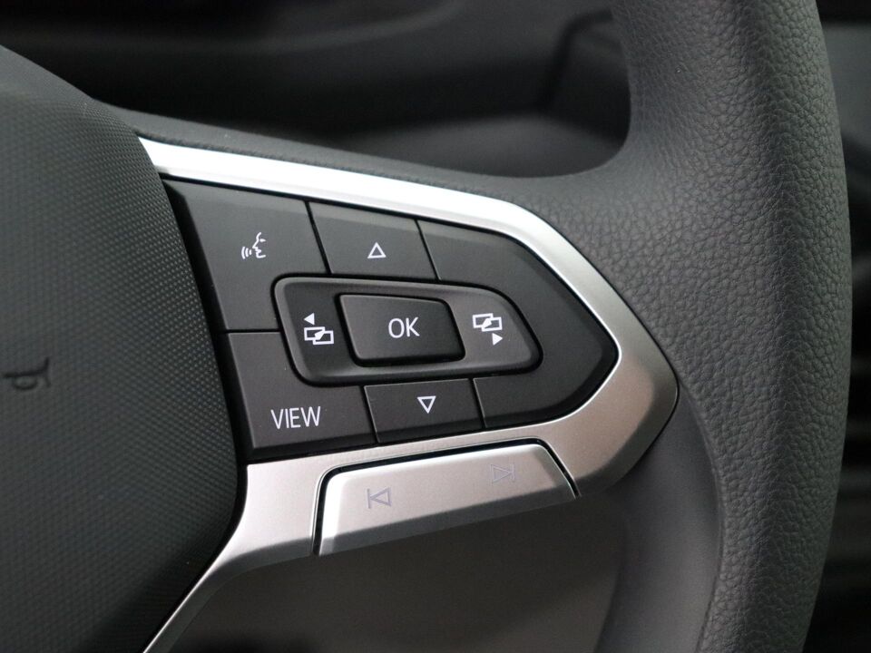 VW-Bedrijfswagens Crafter Highline L3 2.0 TDI 103 kW / 140 pk