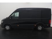 VW-Bedrijfswagens Crafter Highline L3H3 2.0 TDI 103 kW / 140 pk