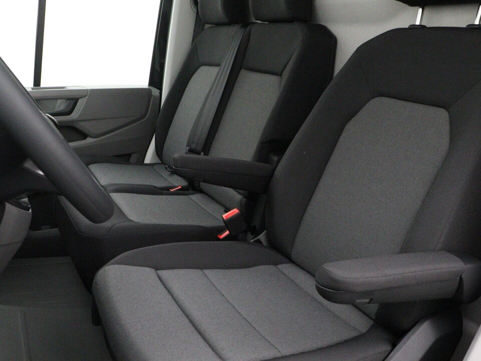 VW-Bedrijfswagens Crafter Highline L3H3 2.0 TDI 103 kW / 140 pk