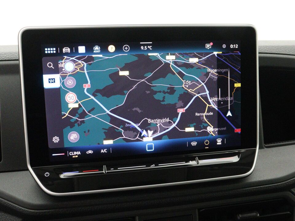 VW-Bedrijfswagens Crafter Highline L3H3 2.0 TDI 103 kW / 140 pk