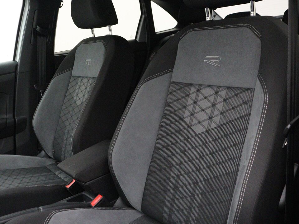 Volkswagen Taigo 1.0 TSI R-Line