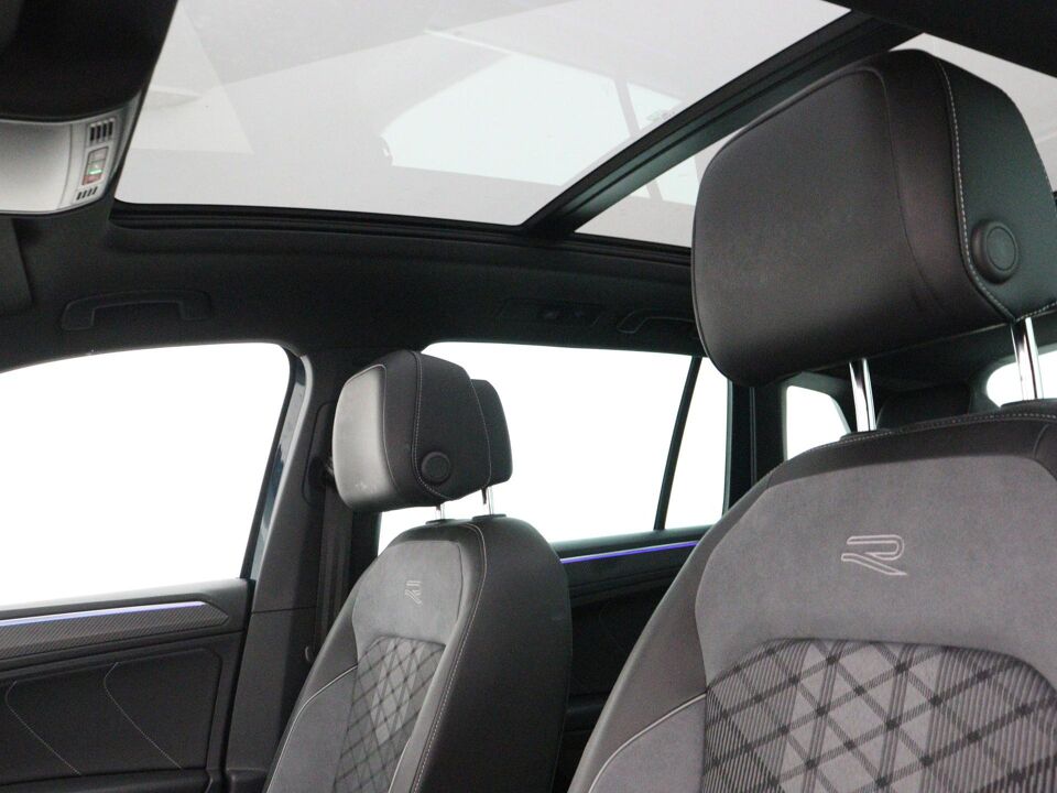 Volkswagen Tiguan 1.5 TSI R-Line Business+