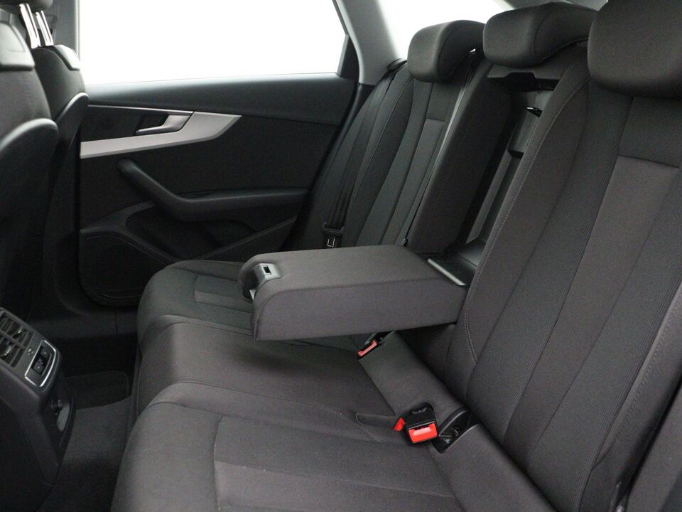 Audi A4 Avant 40 TFSI 204PK Business Edition