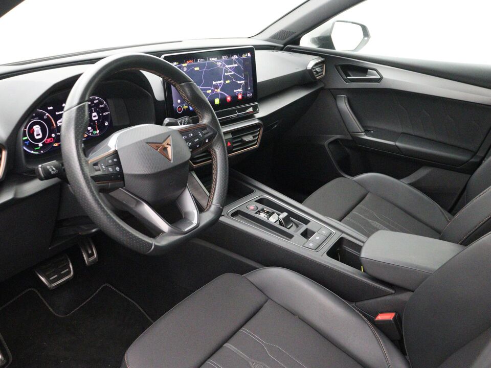 CUPRA Leon 1.4 e-Hybrid VZ Business