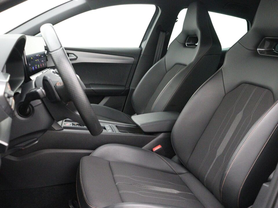 CUPRA Leon 1.4 e-Hybrid VZ Business