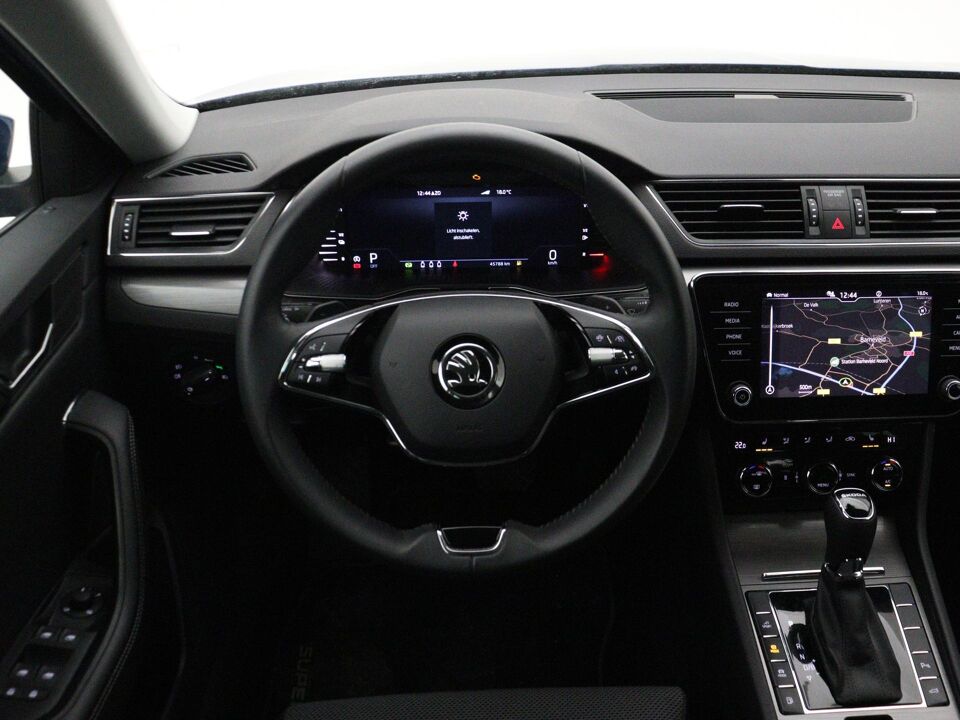 Škoda Superb Combi 1.4 TSI iV Business Edition Plus