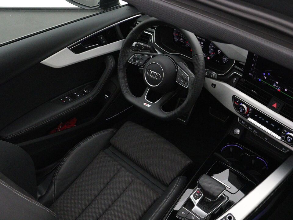 Audi A4 Avant 35 TFSI S edition