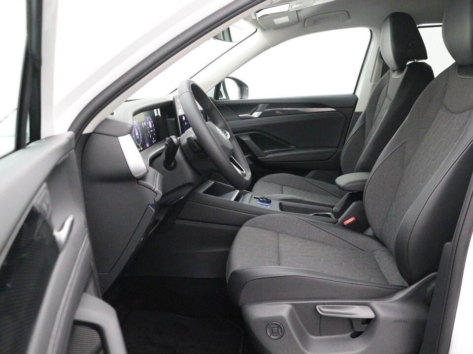 Volkswagen Tayron Life Edition 1.5 eHybrid 150 kW / 204 pk