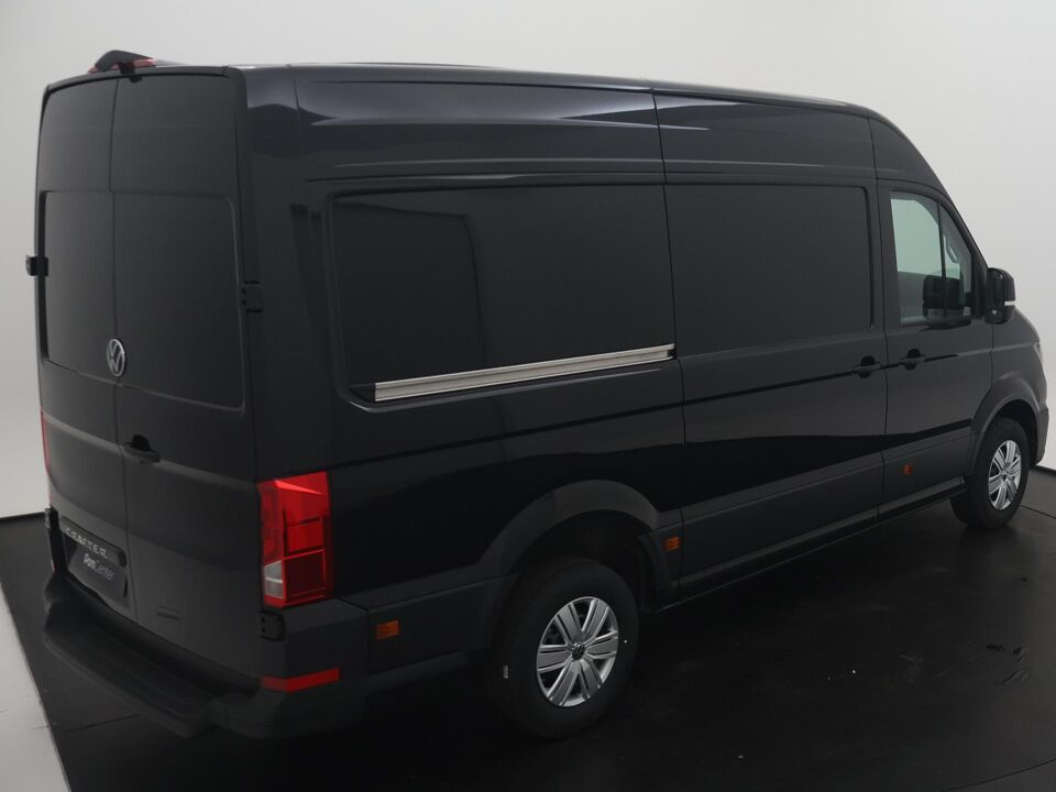 VW-Bedrijfswagens Crafter Highline L3H3 2.0 TDI 130 kW / 177 pk