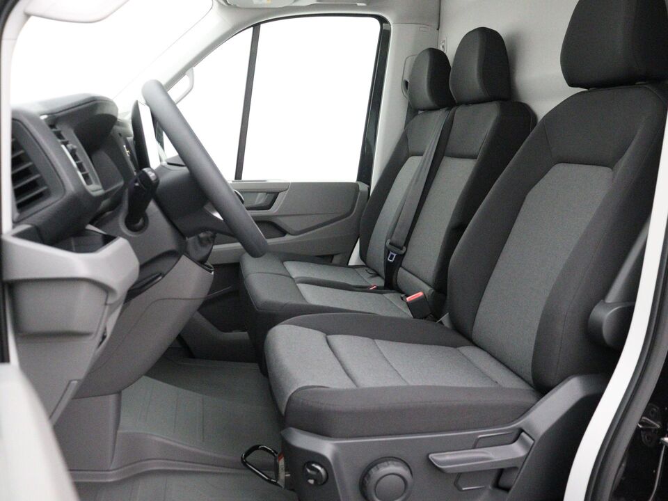 VW-Bedrijfswagens Crafter Highline L3H3 2.0 TDI 130 kW / 177 pk