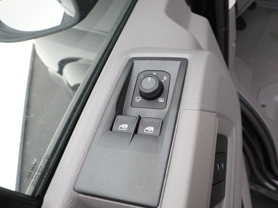 VW-Bedrijfswagens Crafter Highline L3H3 2.0 TDI 130 kW / 177 pk