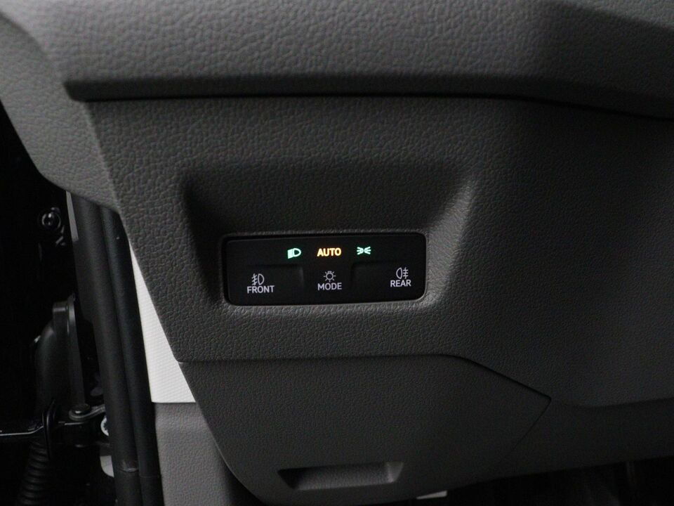 VW-Bedrijfswagens Crafter Highline L3H3 2.0 TDI 130 kW / 177 pk