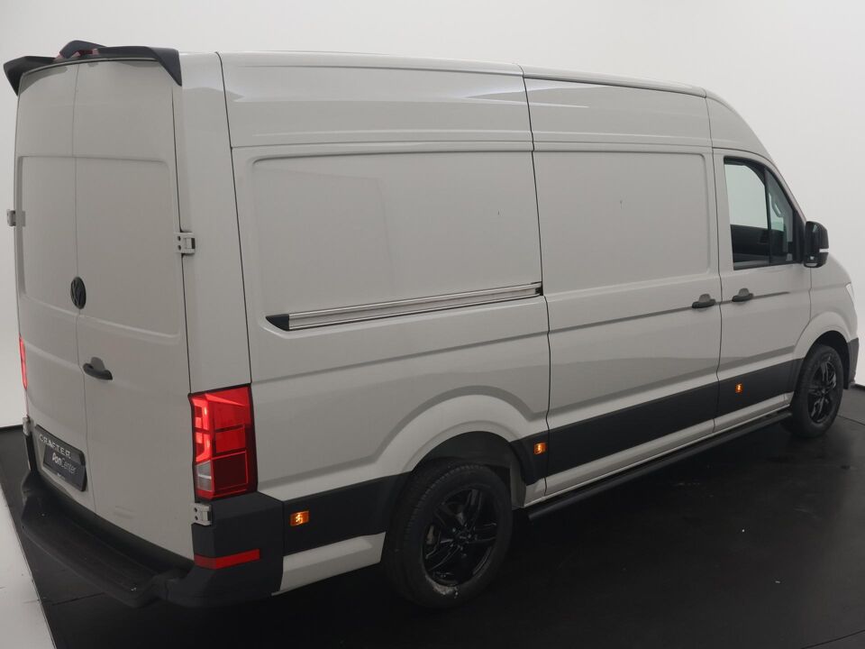 VW-Bedrijfswagens Crafter Exclusive L3H3 2.0 TDI 130 kW / 177 pk