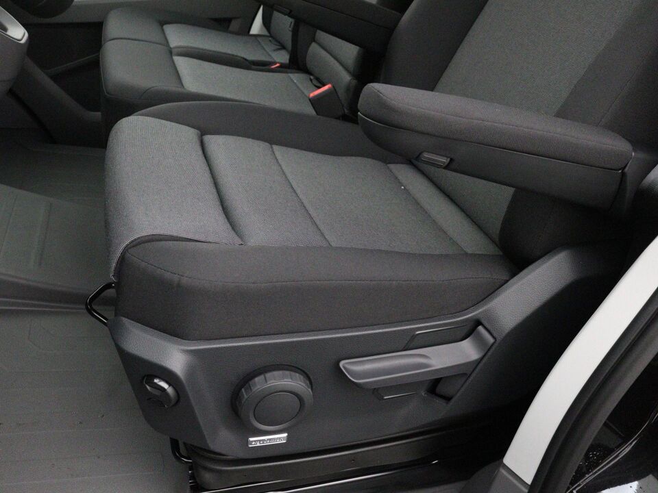VW-Bedrijfswagens Crafter Highline L3H3 2.0 TDI 103 kW / 140 pk