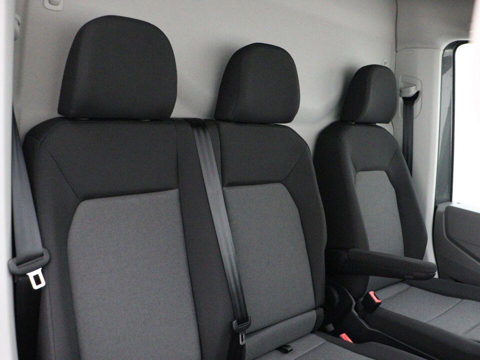 VW-Bedrijfswagens Crafter Highline L3H3 2.0 TDI 103 kW / 140 pk