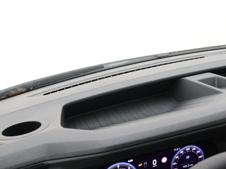VW-Bedrijfswagens Crafter Highline L3H3 2.0 TDI 103 kW / 140 pk