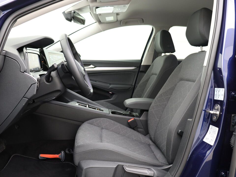 Volkswagen Golf 1.5 eTSI DSG Life