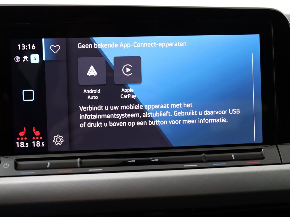 Volkswagen Golf 1.5 eTSI DSG Life