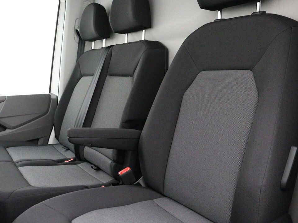 VW-Bedrijfswagens Crafter Exclusive L3H3 2.0 TDI 130 kW / 177 pk