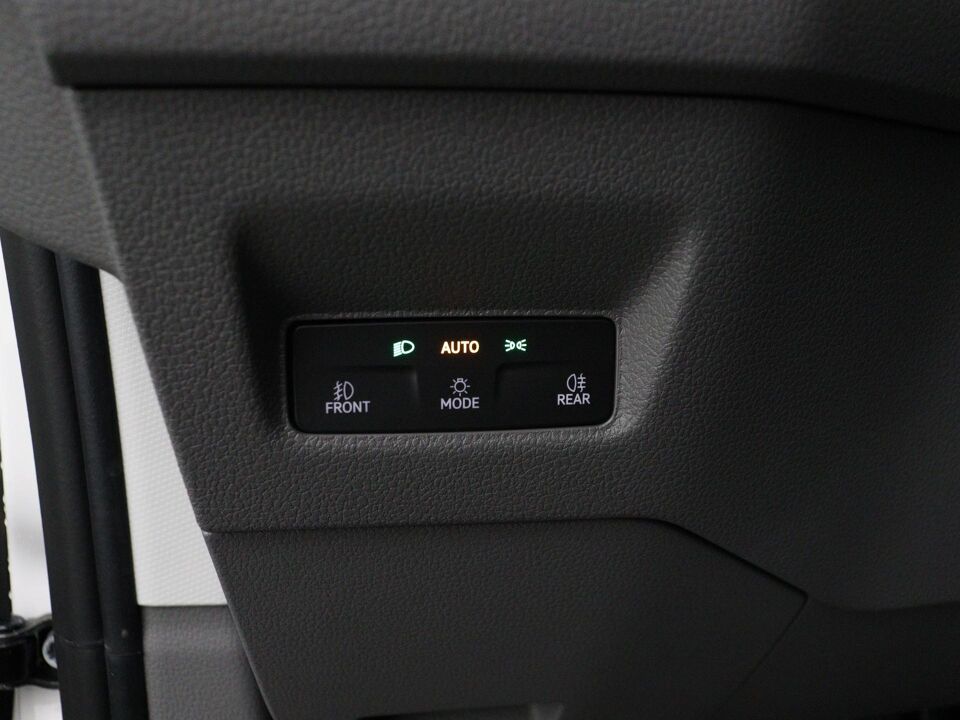 VW-Bedrijfswagens Crafter Exclusive L3H3 2.0 TDI 130 kW / 177 pk