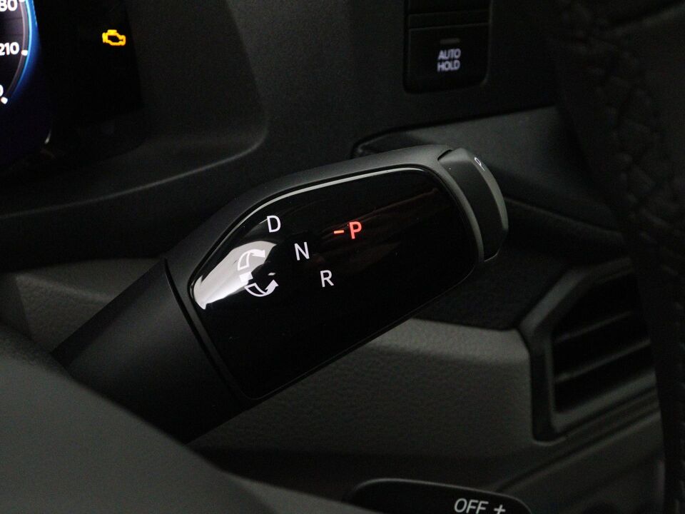 VW-Bedrijfswagens Crafter Exclusive L3H3 2.0 TDI 130 kW / 177 pk