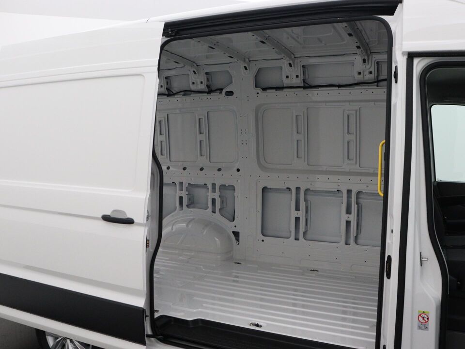 VW-Bedrijfswagens Crafter Exclusive L3H3 2.0 TDI 130 kW / 177 pk