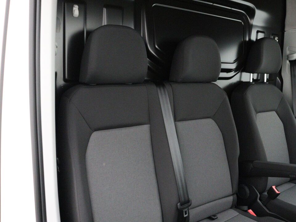 VW-Bedrijfswagens Crafter Highline L3H3 2.0 TDI 103 kW / 140 pk