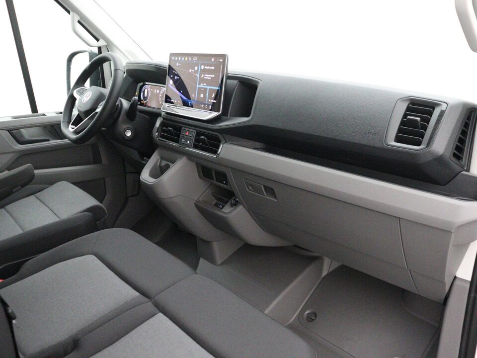 VW-Bedrijfswagens Crafter Highline L3H3 2.0 TDI 103 kW / 140 pk
