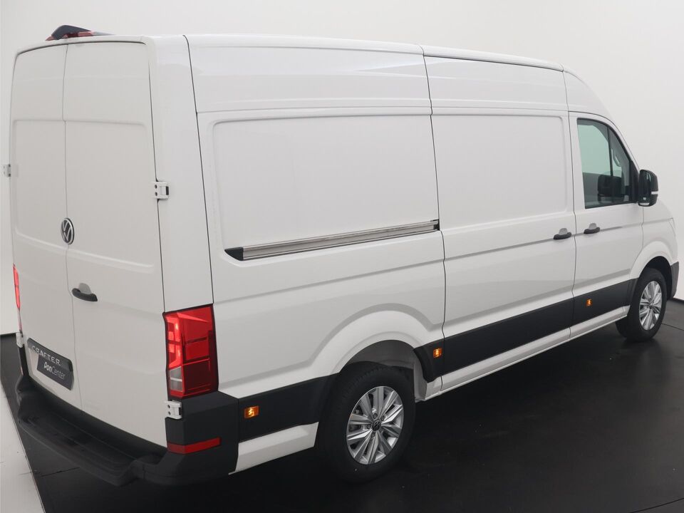 VW-Bedrijfswagens Crafter Exclusive L3H3 2.0 TDI 130 kW / 177 pk