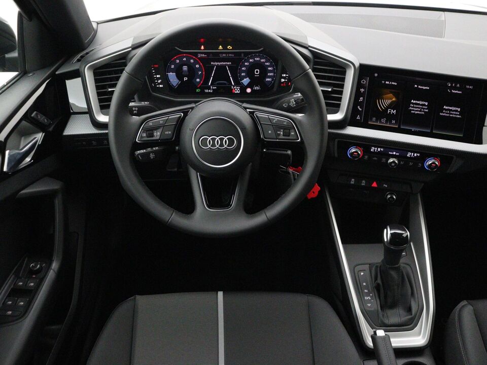 Audi A1 Sportback Sportback Advanced edition 25 TFSI 70 kW / 95 pk