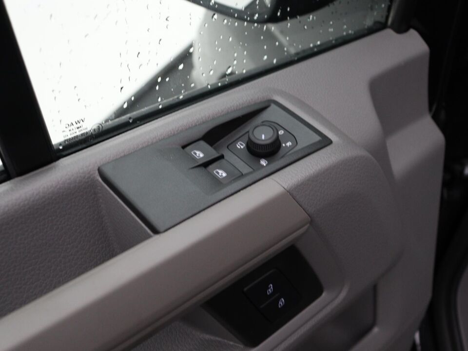 VW-Bedrijfswagens Crafter Exclusive L3H3 2.0 TDI 130 kW / 177 pk