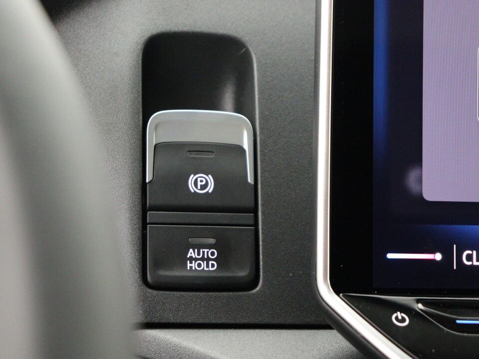 VW-Bedrijfswagens Crafter Exclusive L3H3 2.0 TDI 130 kW / 177 pk