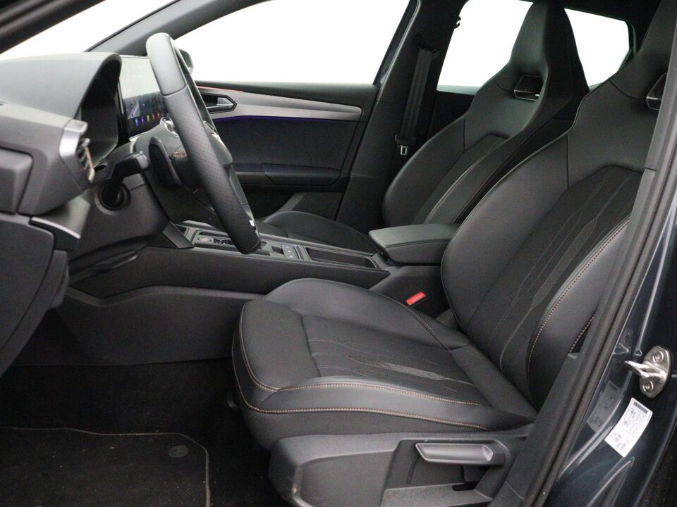 CUPRA Leon 1.4 e-Hybrid VZ Business