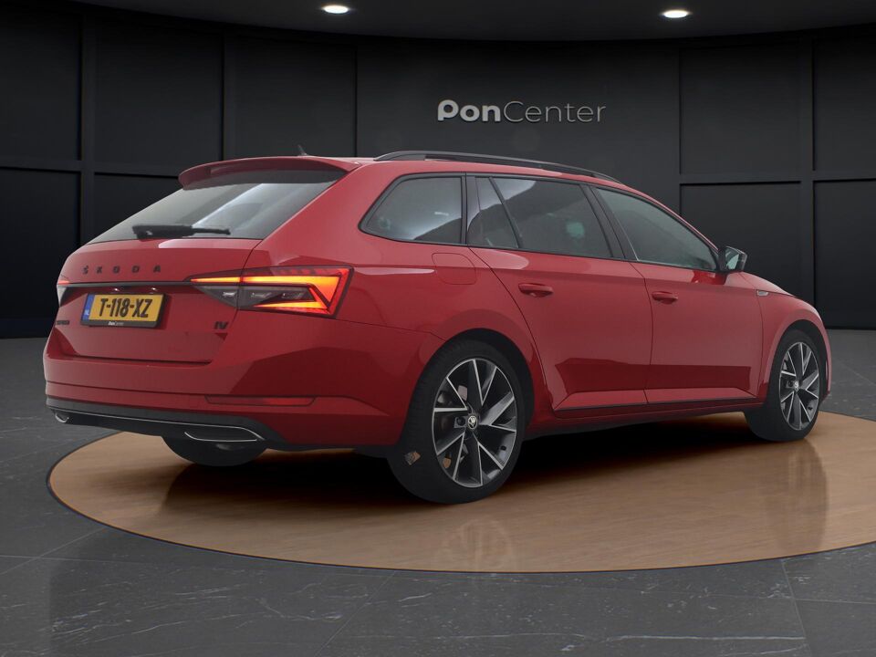 Škoda Superb Combi 1.4 TSI iV Sportline Business