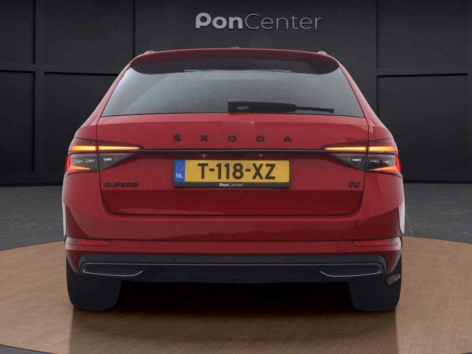 Škoda Superb Combi 1.4 TSI iV Sportline Business
