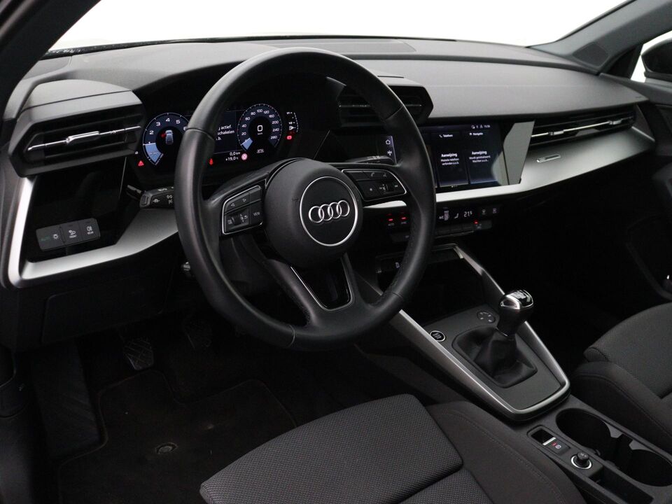 Audi A3 Sportback 30 TFSI Business edition
