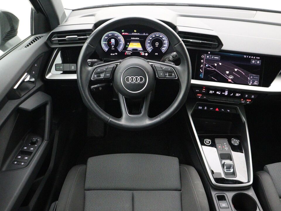 Audi A3 Sportback 40 TFSI e Business edition
