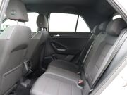 Volkswagen T-Roc 1.5 TSI 150PK Sport Business R