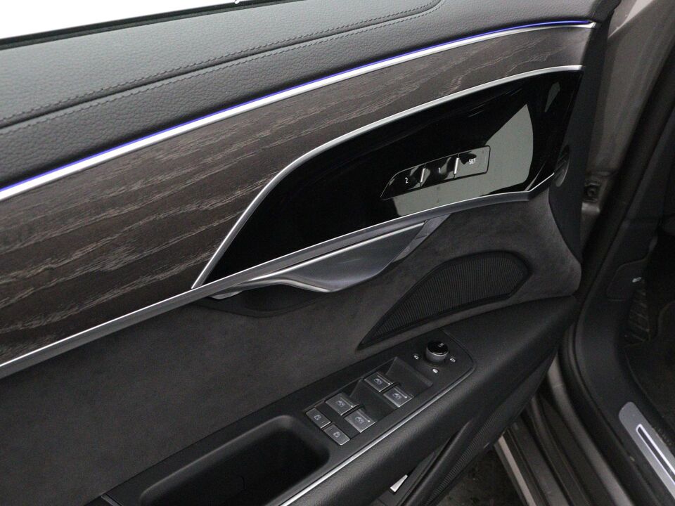 Audi A8 60 TFSI e quattro