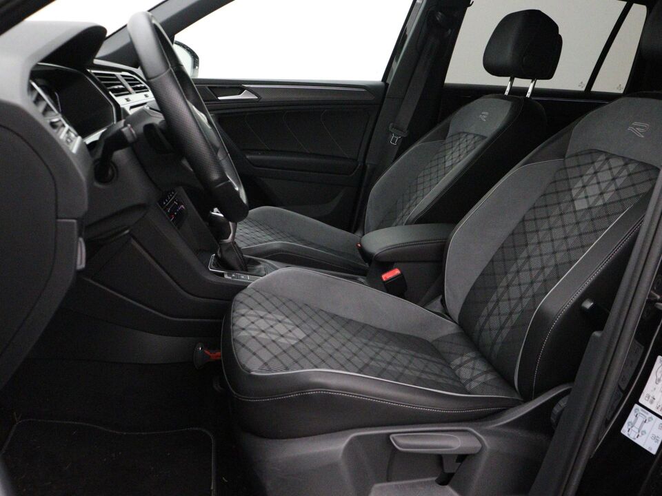 Volkswagen Tiguan 1.5 TSI R-Line Business+