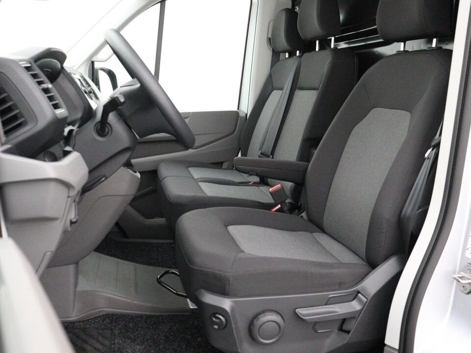 VW-Bedrijfswagens Crafter 35 2.0 TDI 140 PK L3H2 Comfortline