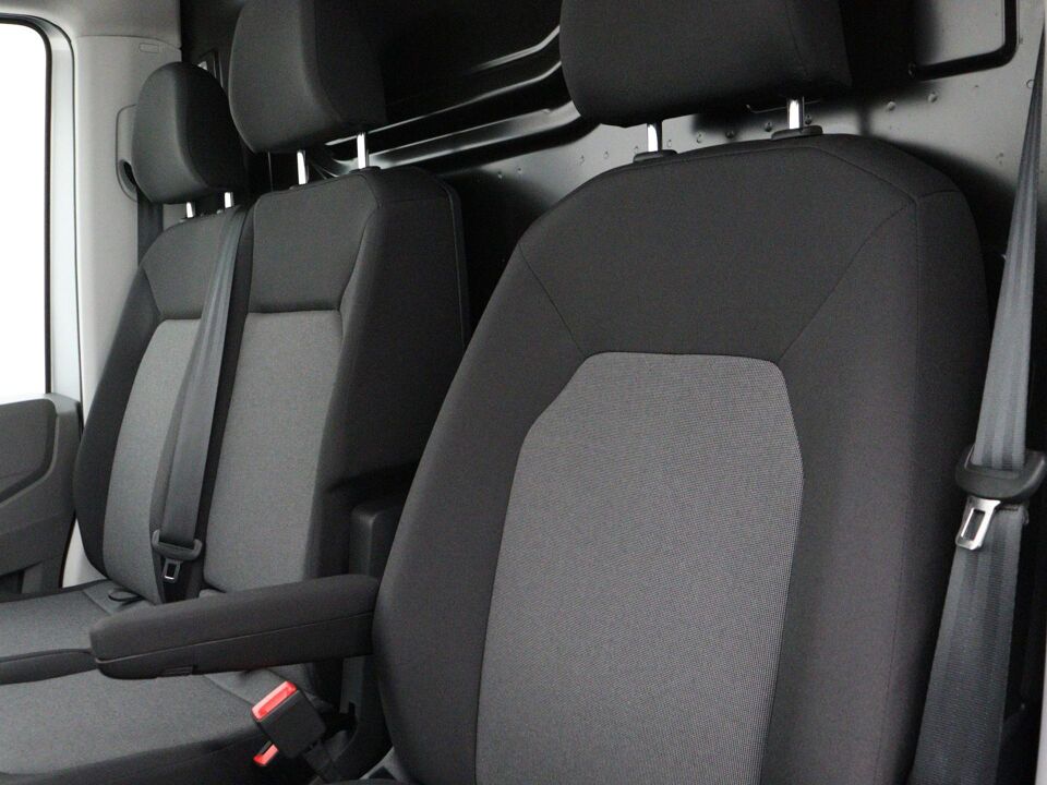 VW-Bedrijfswagens Crafter 35 2.0 TDI 140 PK L3H2 Comfortline