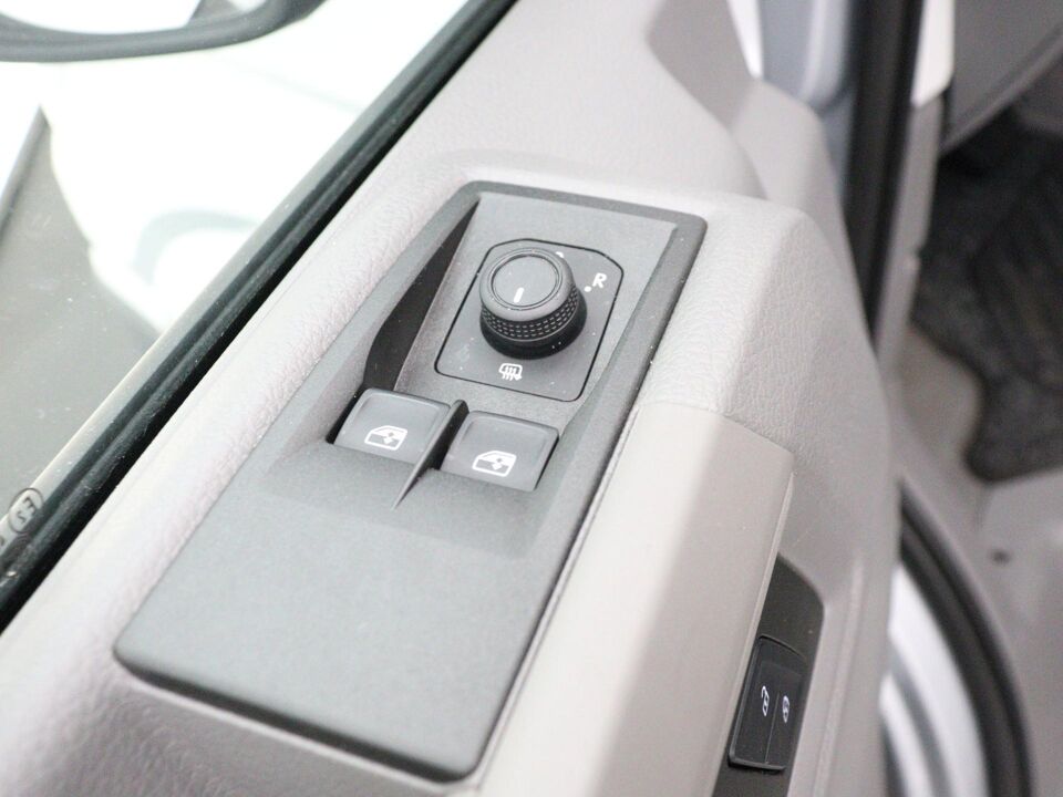 VW-Bedrijfswagens Crafter 35 2.0 TDI 140 PK L3H2 Comfortline