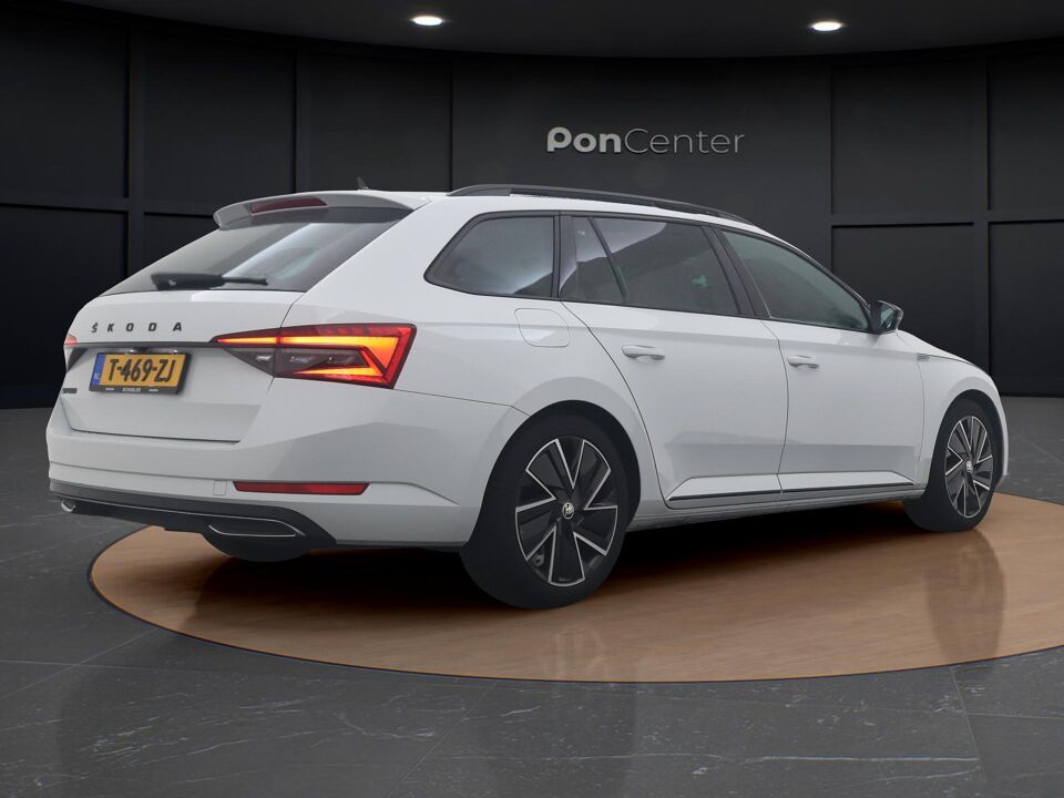 Škoda Superb Combi 1.5 TSI ACT Sportline Business