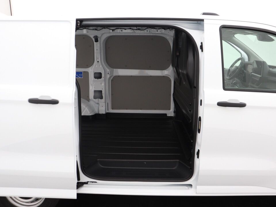 VW-Bedrijfswagens Transporter 2.0 TDI 110PK L1H1 Life