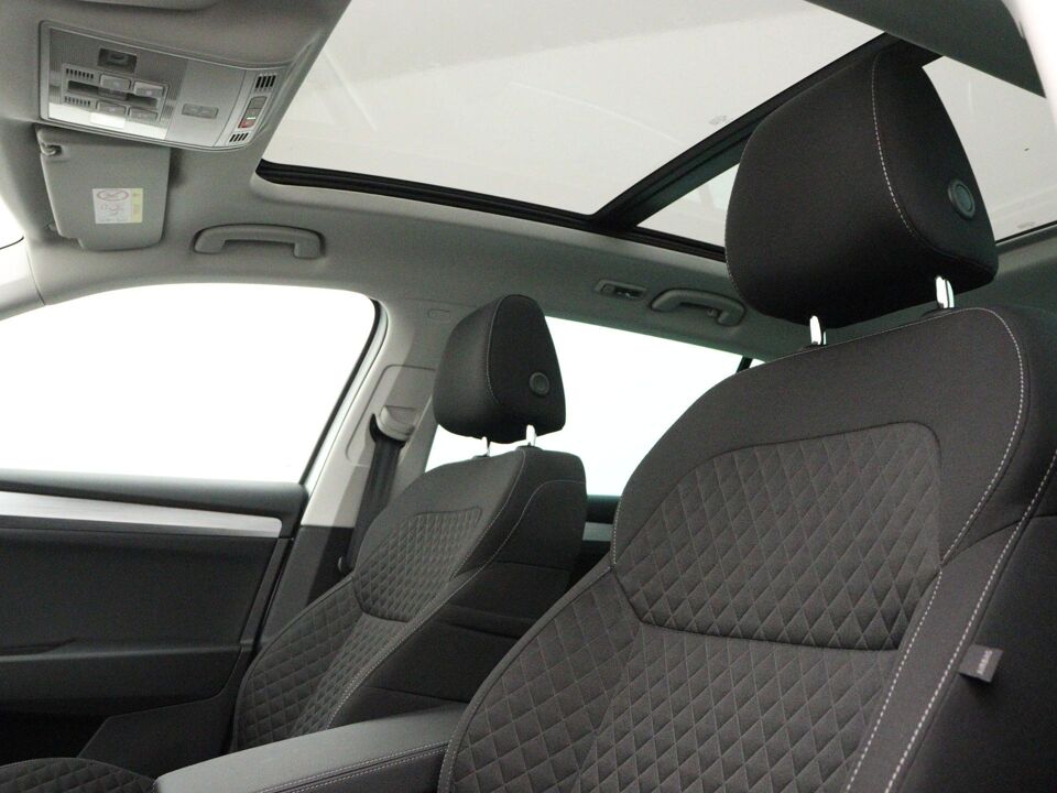 Škoda Superb Combi 1.4 TSI iV Ambition