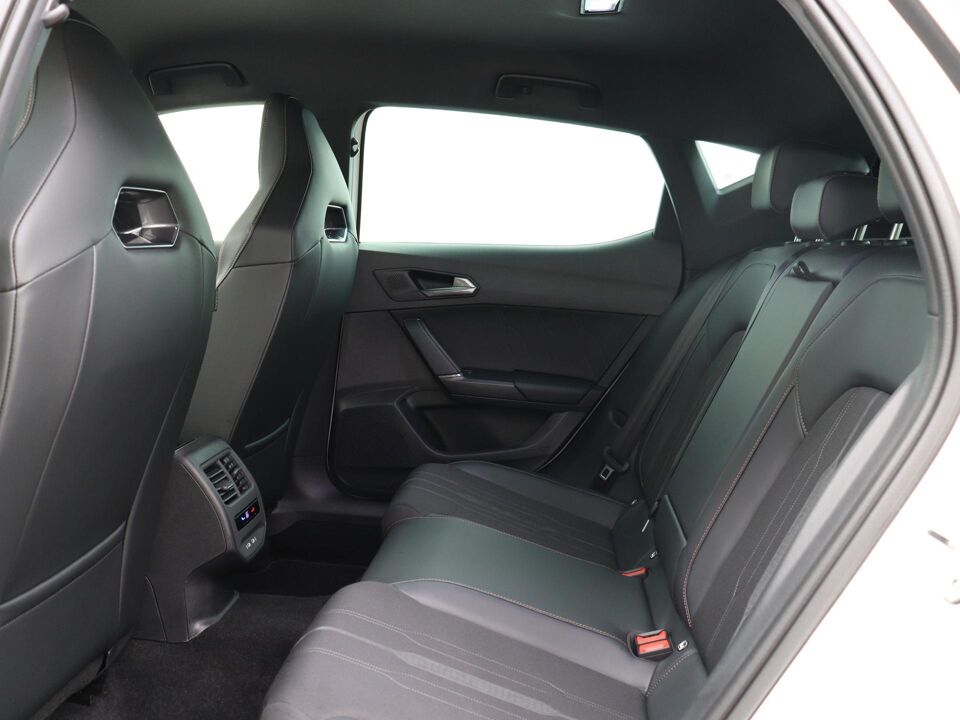 CUPRA Leon 1.4 e-Hybrid Business 245PK DSG