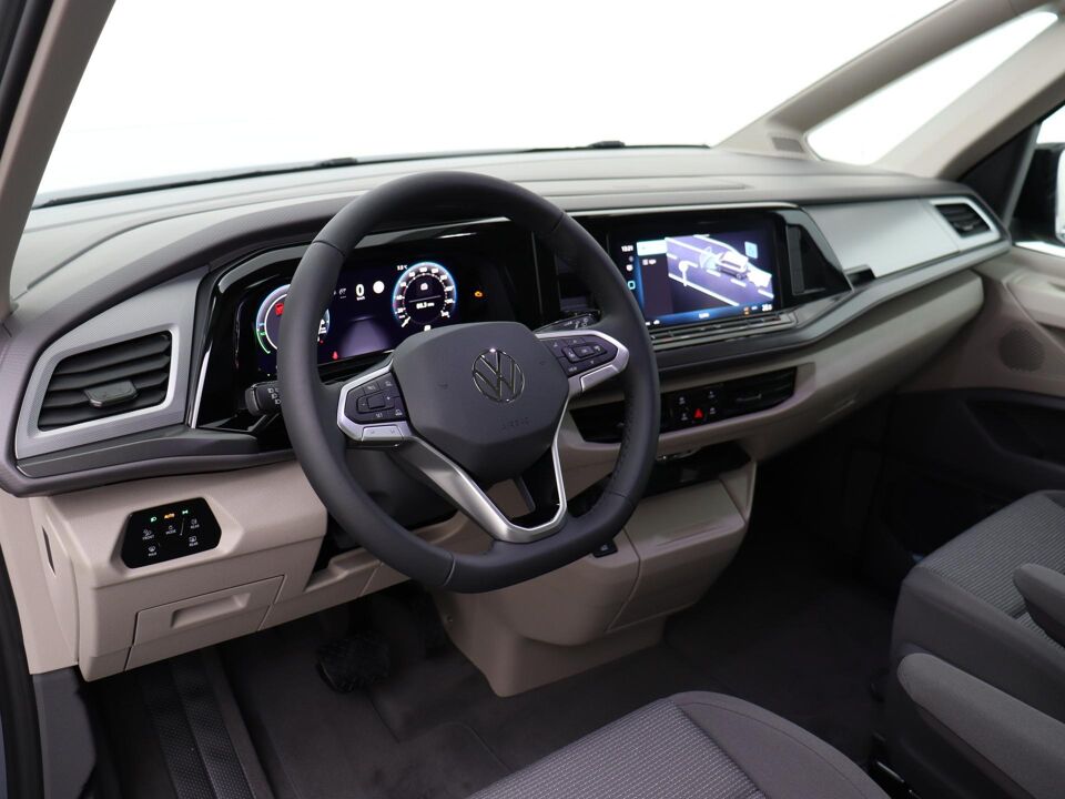 Volkswagen Multivan Economy Business L1 1.5 eHybrid 180 kW / 245pk